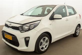 Damaged car Kia Picanto 1.0 DPi Airco ComfortLine 2021/3