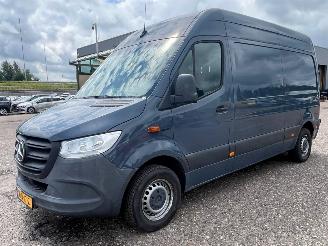 dommages fourgonnettes/vécules utilitaires Mercedes eSprinter 312 85kW 60.951 km Airco 2021/7