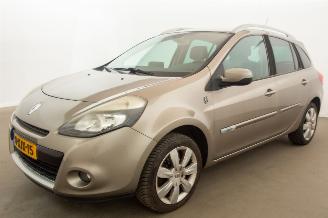 Damaged car Renault Clio 1.6-16V Automaat Navi Clima 20th Anniversary 2011/4