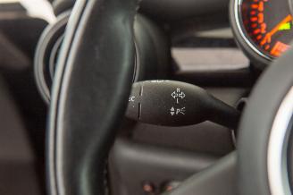 Mini Cooper 1.5 Cooper Automaat Navi Clima Leder Chili Business picture 18