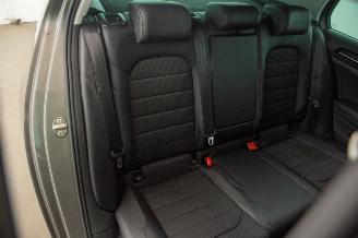 Volkswagen Golf 1.6 TDI Clima Navi Highline picture 23