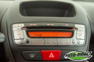 Peugeot 107 1.0-12V Airco Sublime picture 7