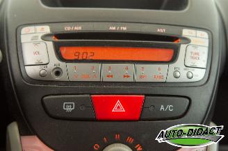 Peugeot 107 1.0 Airco Access Accent picture 7