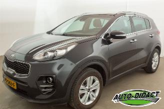 Vaurioauto  passenger cars Kia Sportage 1.6 GDI Clima Navi Camera DynamicLine 2017/7