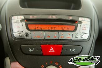 Peugeot 107 1.0-12V Airco 55.199 km NAP Urban Move picture 9