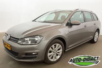 Coche accidentado Volkswagen Golf 1.0 TSI Navi Clima Business Edition Connected 2015/12