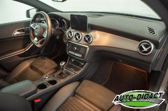 Mercedes Cla-klasse 180d 80 kW Navi Camera Airco Business Solution AMG picture 20