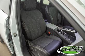 Peugeot e-3008 73 kWh 48.790 km NAP Allure Avantage 210 picture 18