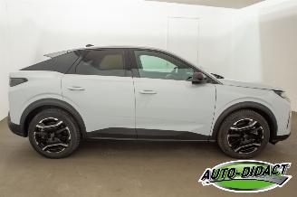 Peugeot e-3008 73 kWh 48.790 km NAP Allure Avantage 210 picture 37