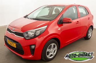 Damaged car Kia Picanto 1.0 MPi 25.926 km NAP Airco Camera ComfortPlusLine 2020/5