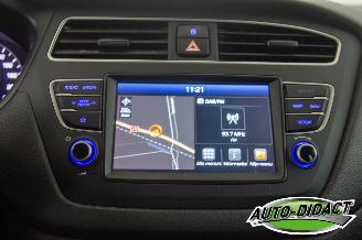 Hyundai I-20 1.2 Airco Navi Camera Hagelschade picture 7