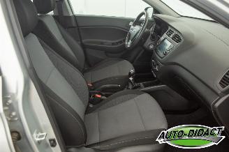 Hyundai I-20 1.2 Airco Navi Camera Hagelschade picture 20
