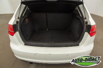 Audi A3 1.6 TDI 77kW Clima Leder picture 37