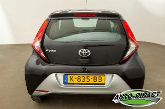 Toyota Aygo 1.0 VVT-i 69.877 km NAP Camera Clima X-Play picture 32
