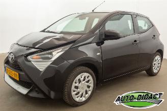 Avarii autoturisme Toyota Aygo 1.0 VVT-i 69.877 km NAP Camera Clima X-Play 2020/11