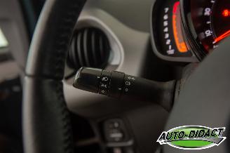 Toyota Aygo 1.0 VVT-i 69.877 km NAP Camera Clima X-Play picture 15