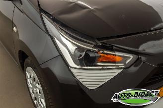 Toyota Aygo 1.0 VVT-i 69.877 km NAP Camera Clima X-Play picture 27