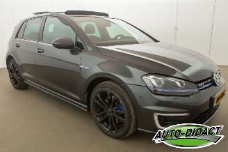 Volkswagen Golf 1.4 TSI GTE Pano Automaat Camera Navi picture 2