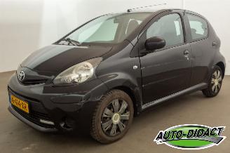  Toyota Aygo 1.0 VVT-i Airco 2013/7