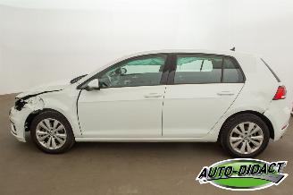 Volkswagen Golf 1.6 TDI Navi Clima Comfortline picture 39