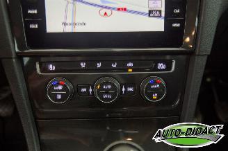 Volkswagen Golf 1.6 TDI Navi Clima Comfortline picture 9