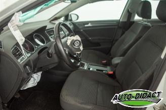 Volkswagen Golf 1.6 TDI Navi Clima Comfortline picture 24