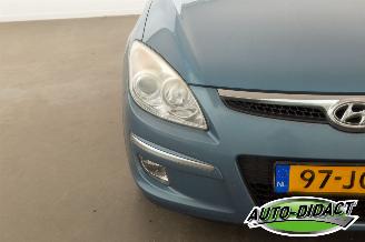 Hyundai I-30 1.6i Clima Dynamic Business picture 30
