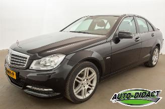 Schadeauto Mercedes C-klasse C180 Clima Navi 2011/9
