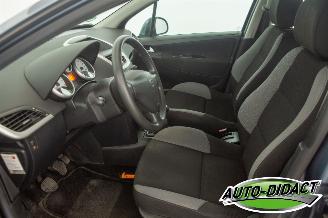 Peugeot 207 1.4-16V Airco Color-line picture 22