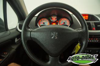 Peugeot 207 1.4-16V Airco Color-line picture 5