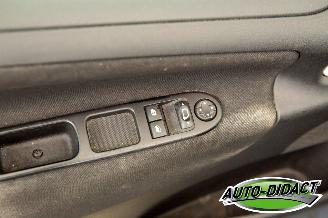 Peugeot 207 1.4-16V Airco Color-line picture 12