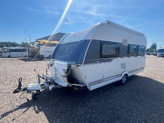 krockskadad bil camper Hobby  495 - Mover 2014/3
