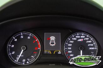 Seat Leon 2.0 TSI CUPRA 300 Automaat Navi Camera picture 8