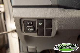 Toyota Prius 1.8 Automaat Navi Camera Clima Dynamic picture 12