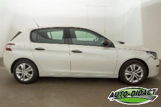 Peugeot 308 1.2 VTi Airco Blue Lease picture 32