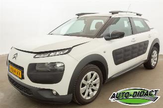 škoda osobní automobily Citroën C4 cactus 1.2 PureTech Clima Camera Feel 2015/6