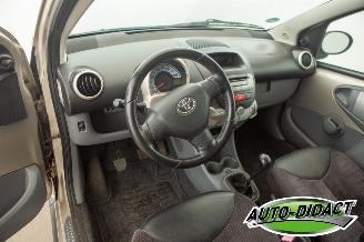 Toyota Aygo 1.0-12V Airco picture 17