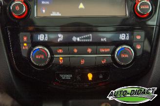 Nissan Qashqai 1.6 Tekna Pano Leder Camera Navi picture 9