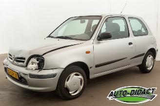  Nissan Micra 1.0 Automaat GX N-CVT 1999/11