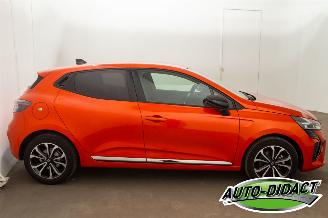 Renault Clio 1.6 E-Tech Full Hybrid Automaat Navi Camera 145 Techno picture 38