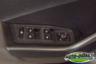 Volkswagen T-Roc 1.6 TDI Navi Airco picture 10