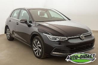 Volkswagen Golf 1.4 GTE Automaat Navi Digi Dash Clima 68.456 km picture 2
