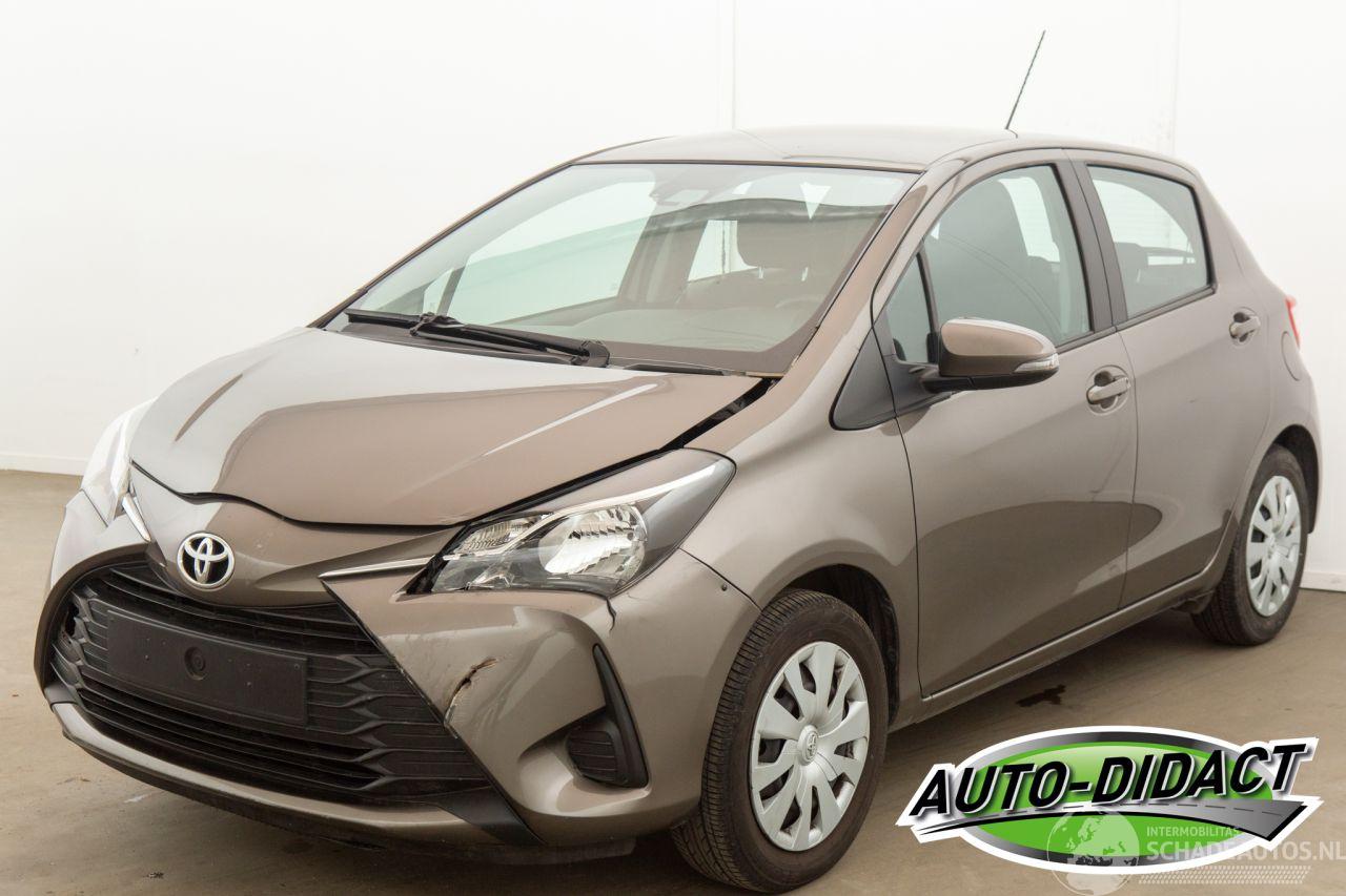 Toyota Yaris 1.5 82kW Airco 33.849 km