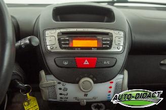 Peugeot 107 1.0 Airco Envy picture 7