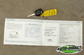 Peugeot 107 1.0 Airco Envy picture 16