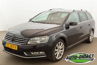 damaged passenger cars Volkswagen Passat 1.4 TSI Automaat Clima Navi Comfortline BlueMotion 2011/10