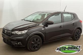Voiture accidenté Dacia Sandero 1.0 TCe Navi Camera 93.330 km Comfort 2022/12