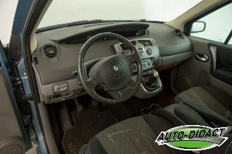 Renault Scenic 1.6-16V Pano Clima Privilege Luxe picture 25
