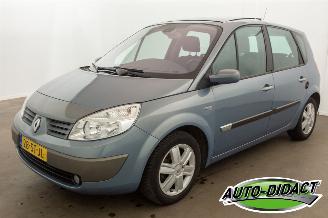 uszkodzony samochody osobowe Renault Scenic 1.6-16V Pano Clima Privilege Luxe 2006/4