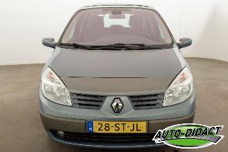 Renault Scenic 1.6-16V Pano Clima Privilege Luxe picture 37